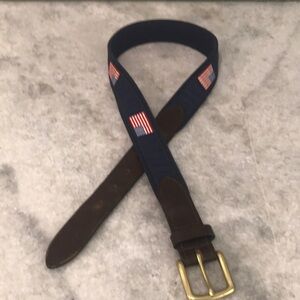 Vineyard Vines American Flag Belt Size 32 for Kids or Young Men